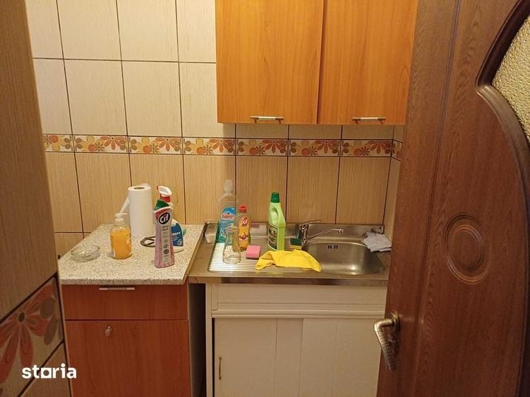 Garsonieră în Titan