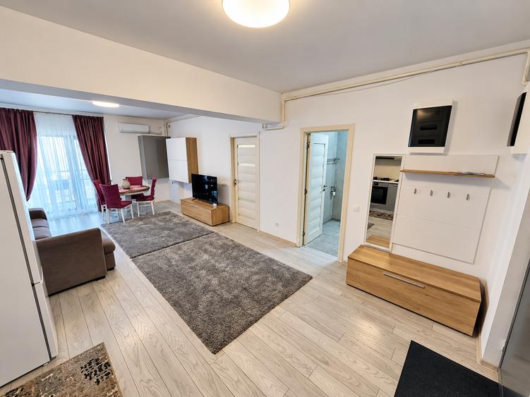 Apartament cu 2 camere decomandat în Faleză