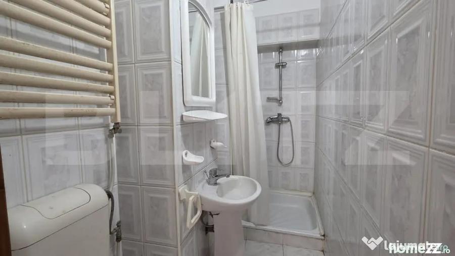 Apartament cu 4 camere decomandat în Lucian Blaga