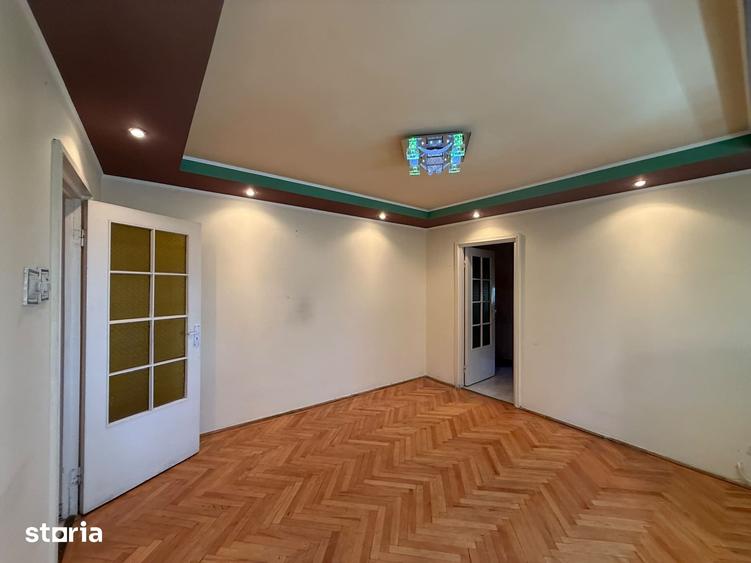 Apartament cu 2 camere în Piața Centrală