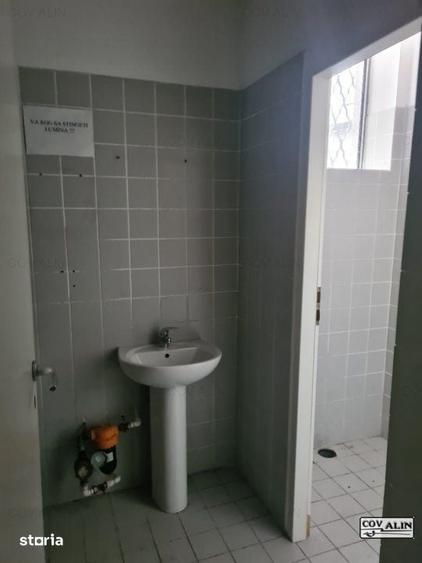 Spațiu comercial, de 263 mp, în Centrul Civic
