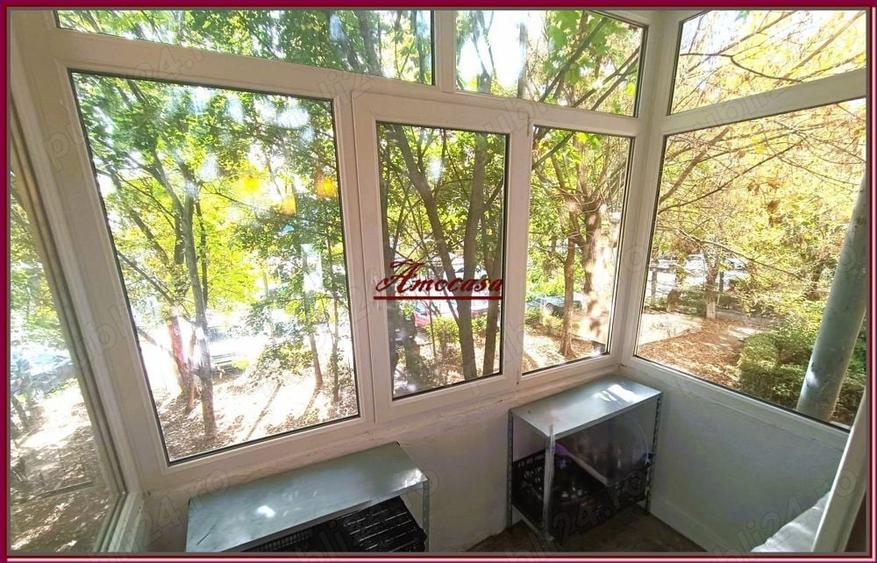 Apartament cu 2 camere decomandat în Rovine