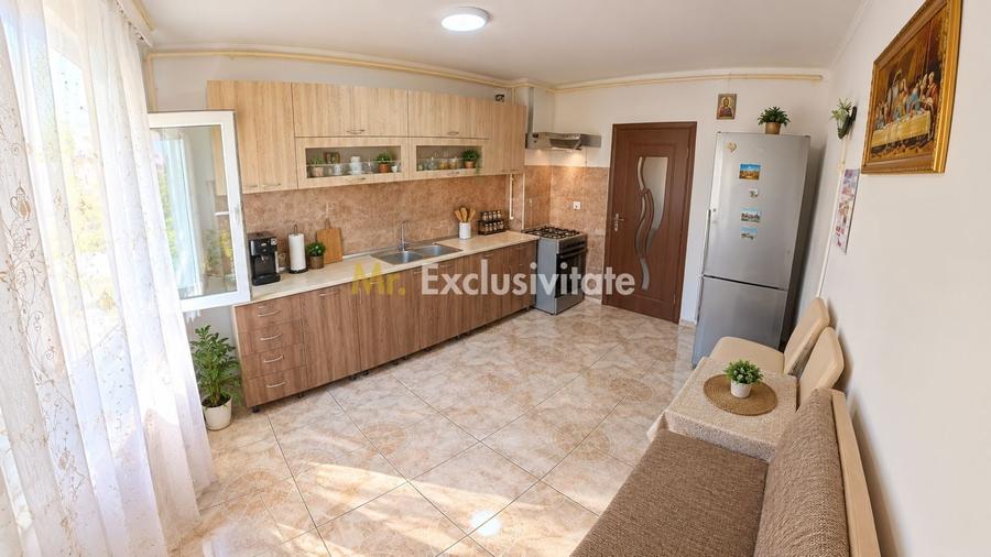 Apartament cu 2 camere decomandat, mobilat în Sud