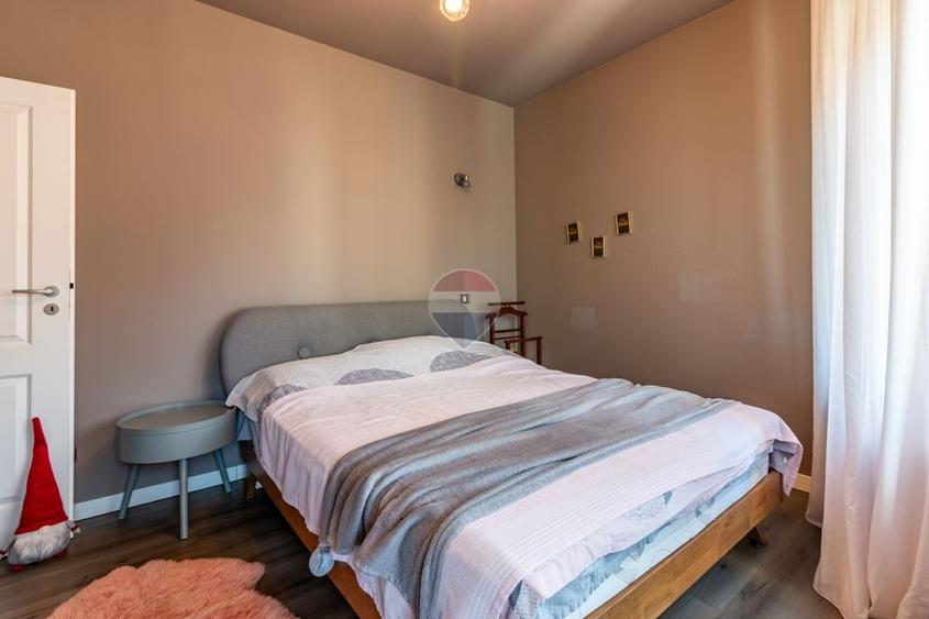 Apartament cu 2 camere semidecomandat, mobilat în Muncii
