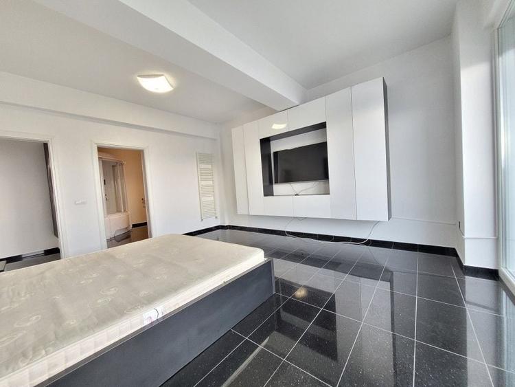 Apartament cu 3 camere decomandat, mobilat în Mihai Viteazul