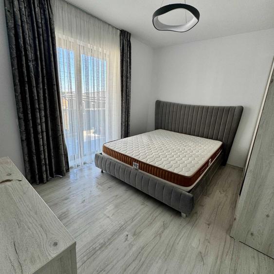 Apartament cu 2 camere decomandat în Fundeni