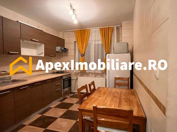 Apartament cu 3 camere decomandat în Tineretului