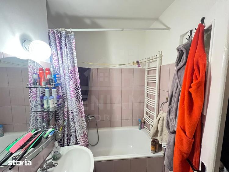 Apartament cu 2 camere decomandat în Bartolomeu