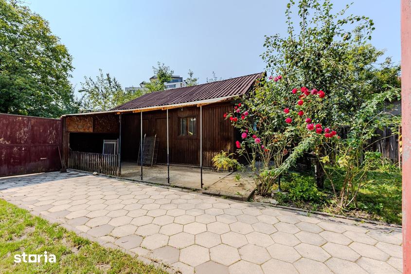 Casă cu 5 camere cu Teren 135 Mp în Aurel Vlaicu