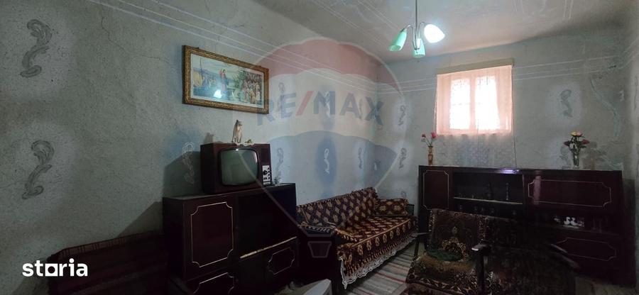 Casa cu poten?ial, aproape de centru Socodor, jud. Arad - 11