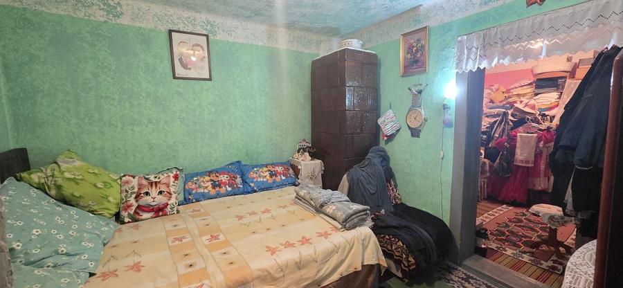 Casă individuală cu 4 camere cu Canalizare în Far