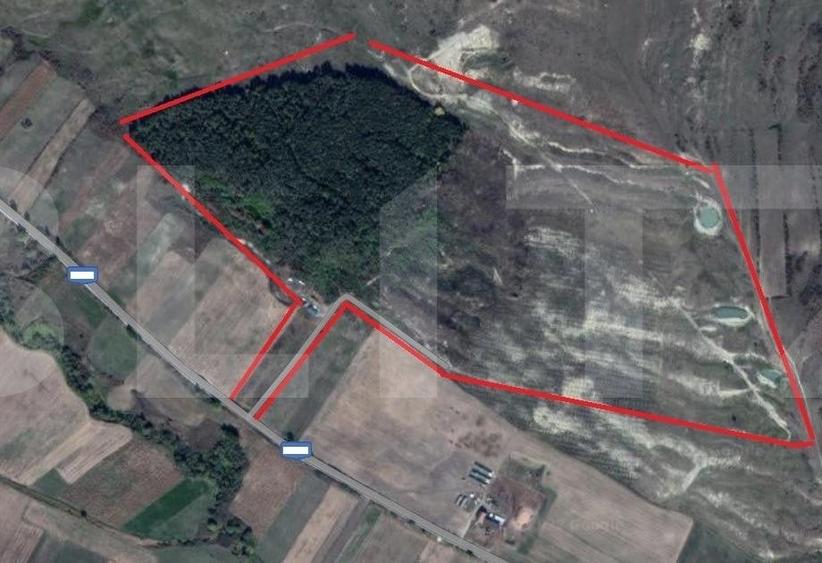 Teren Construcții intravilan de 400000 mp, în Răscruci
