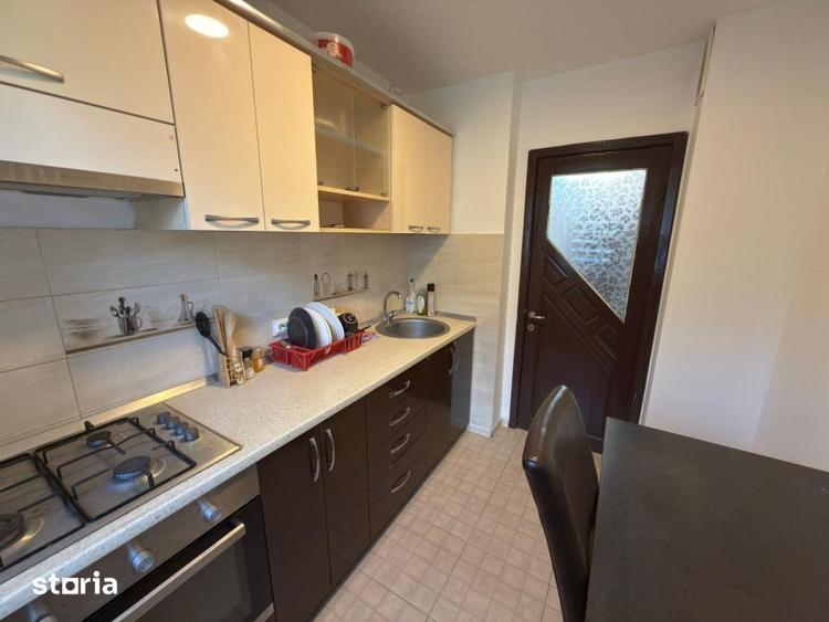 Apartament cu 3 camere decomandat în Republicii