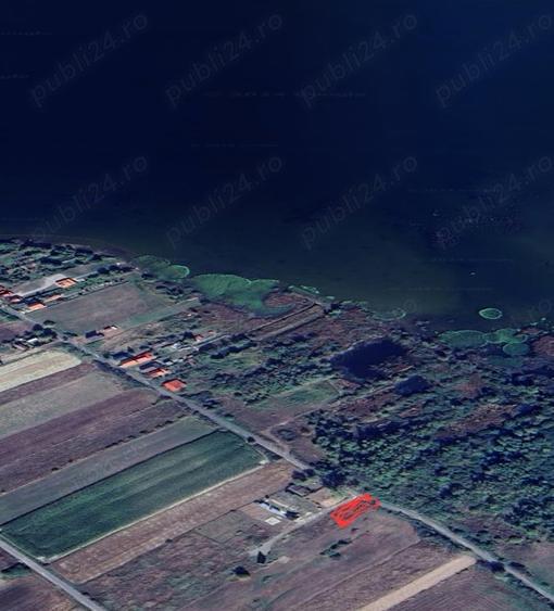 Teren de 400 mp, în Fârdea