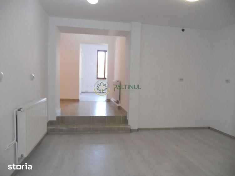 Spațiu comercial, de 89 mp, în Calea Dumbrăvii
