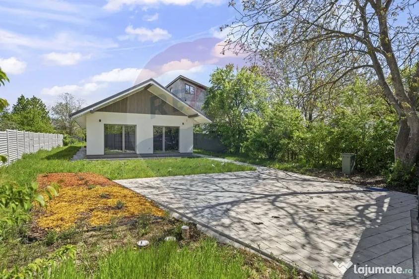 Casă cu 4 camere cu Teren 952 Mp în Moara Vlăsiei