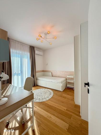Apartament cu 4 camere în 13 Septembrie
