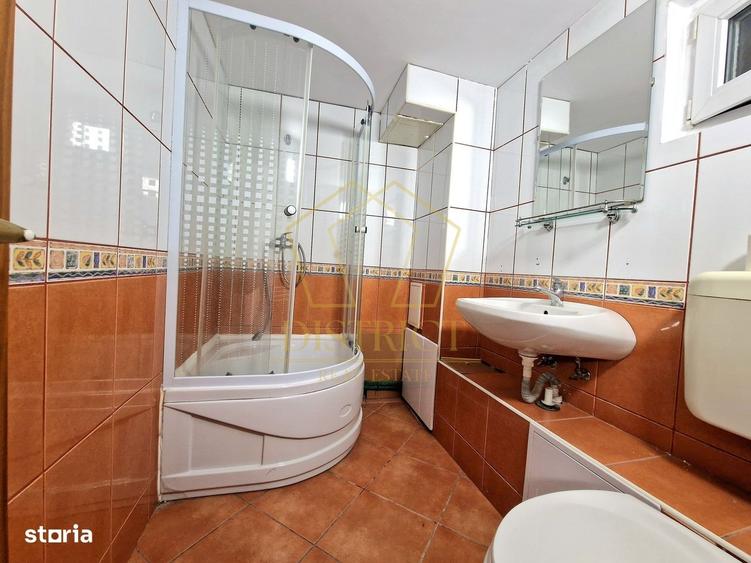 Spațiu comercial, de 90 mp, în Simion Bărnuțiu