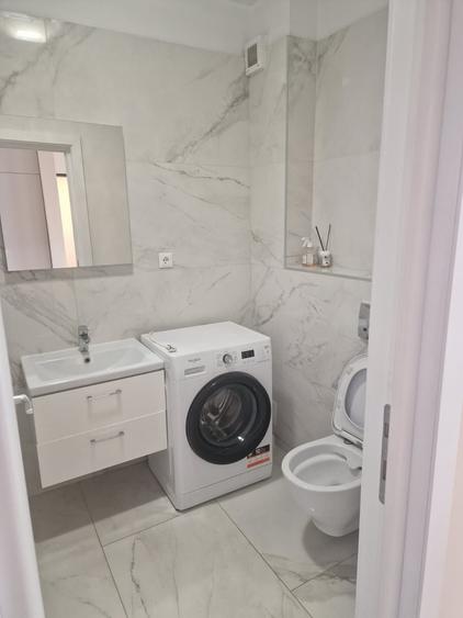 Apartament cu 2 camere decomandat în Păulești