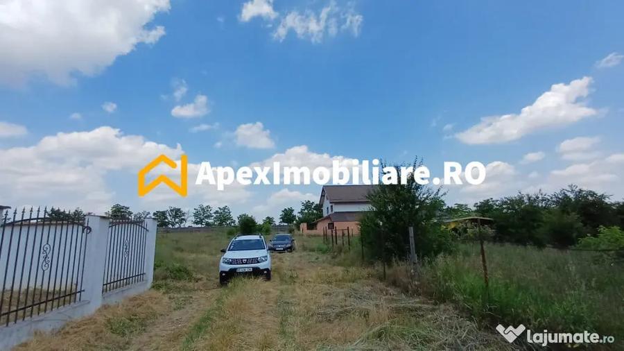 Casă cu 4 camere cu Teren 883 Mp în Varlaam