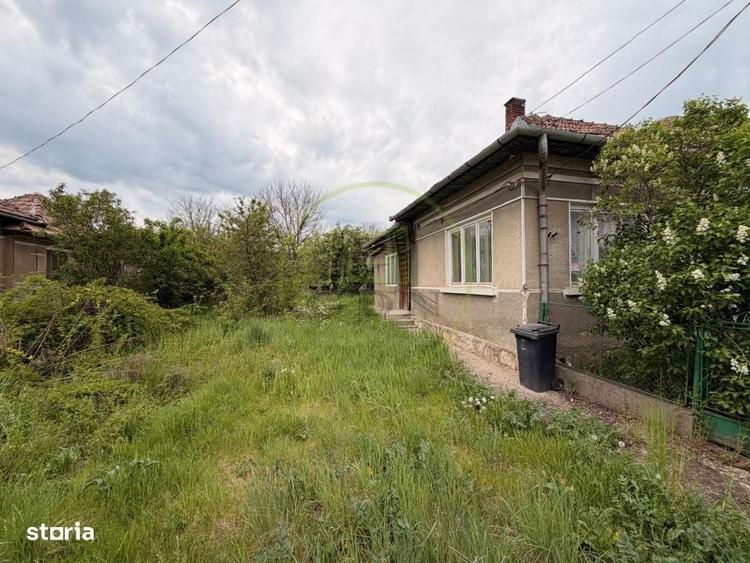 Casă cu 3 camere în Aghireșu