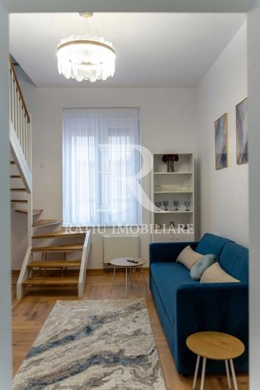 Apartament cu 2 camere semidecomandat, mobilat în Central