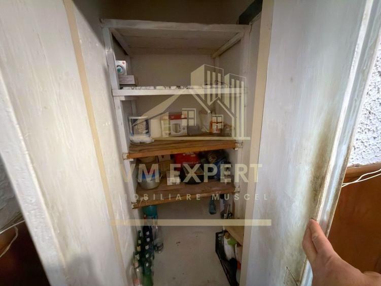 Apartament cu 3 camere semidecomandat în Central