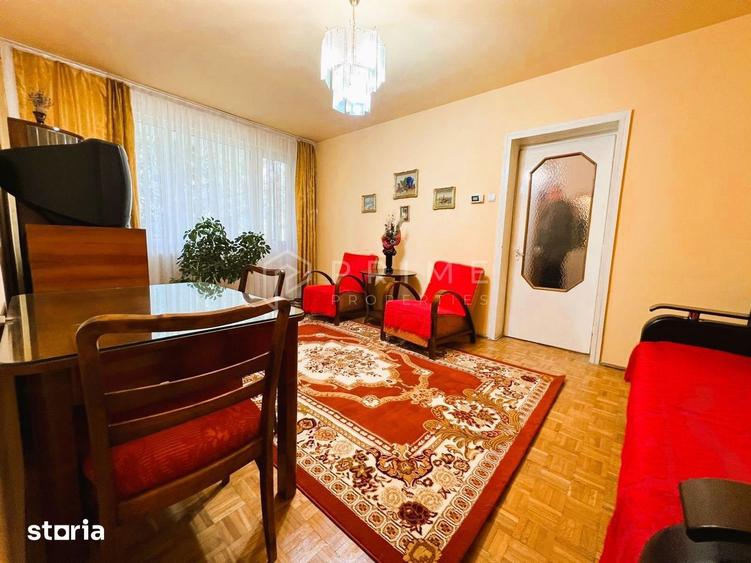 Apartament cu 2 camere semidecomandat în Aleea Carpați