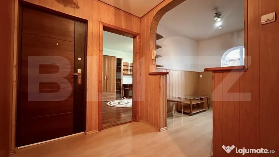 Apartament cu 2 camere decomandat în Dacia