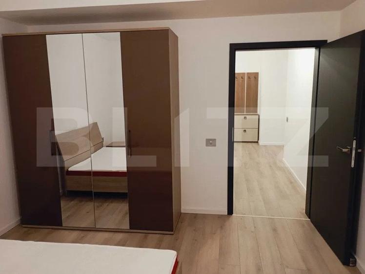 Apartament cu 2 camere semidecomandat, mobilat în Semicentral
