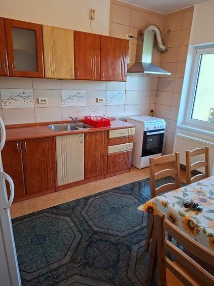 Duplex cu 5 camere cu Teren 220 Mp în Bună Ziua