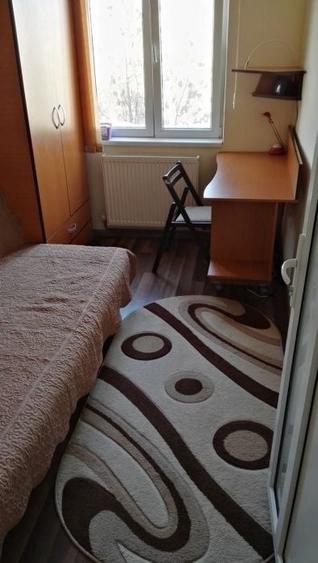 Apartament cu 3 camere semidecomandat în Nord