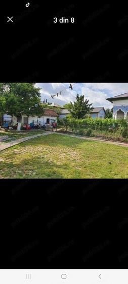 Casă cu 6 camere cu Teren 1300 Mp în Spătărei