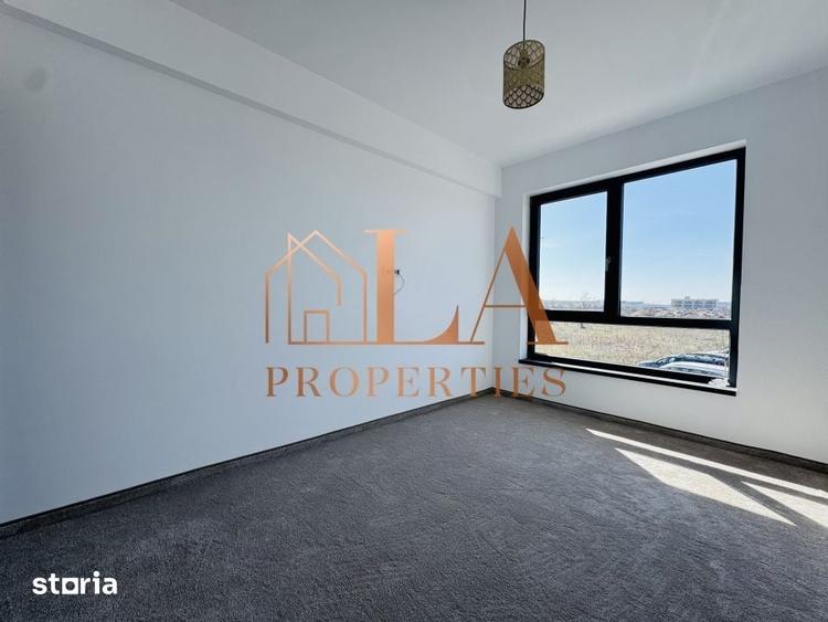 Casă cu 4 camere cu Teren 180 Mp în Central