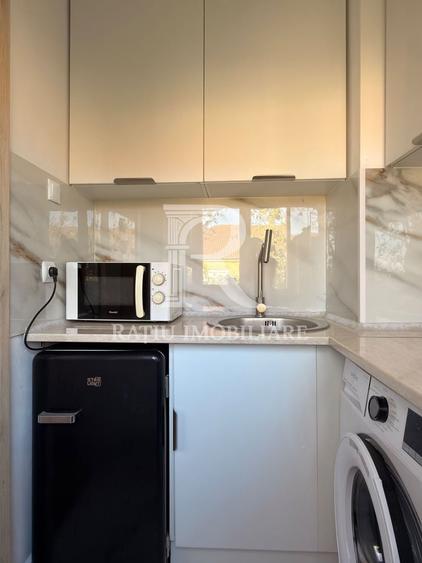 Apartament cu 2 camere, mobilat în Valenta