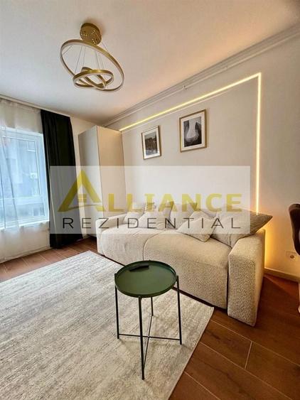 Apartament cu 2 camere semidecomandat în Central