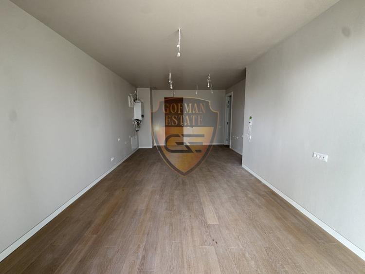 Apartament cu 2 camere decomandat în Olimp