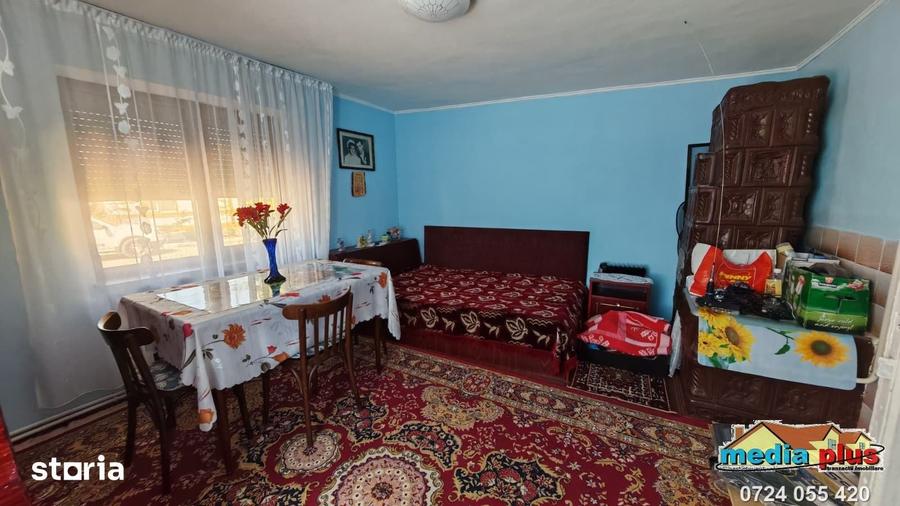 Casă cu 3 camere cu Teren 500 Mp în Central