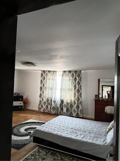 Casă cu Teren 700 Mp în Central