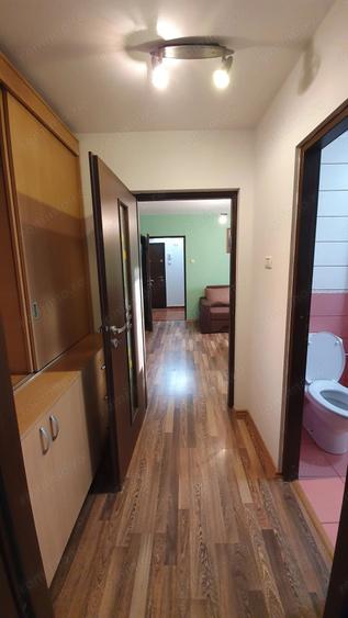 Apartament cu 2 camere semidecomandat în Micro I