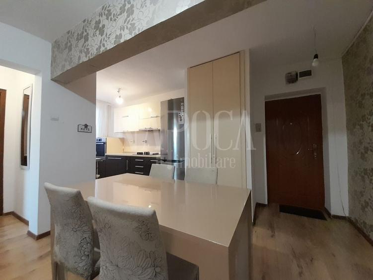 Apartament cu 3 camere semidecomandat în Decebal