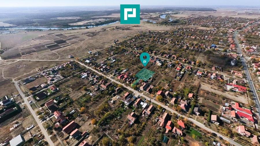 Teren Construcții intravilan de 1594 mp, în Cicir