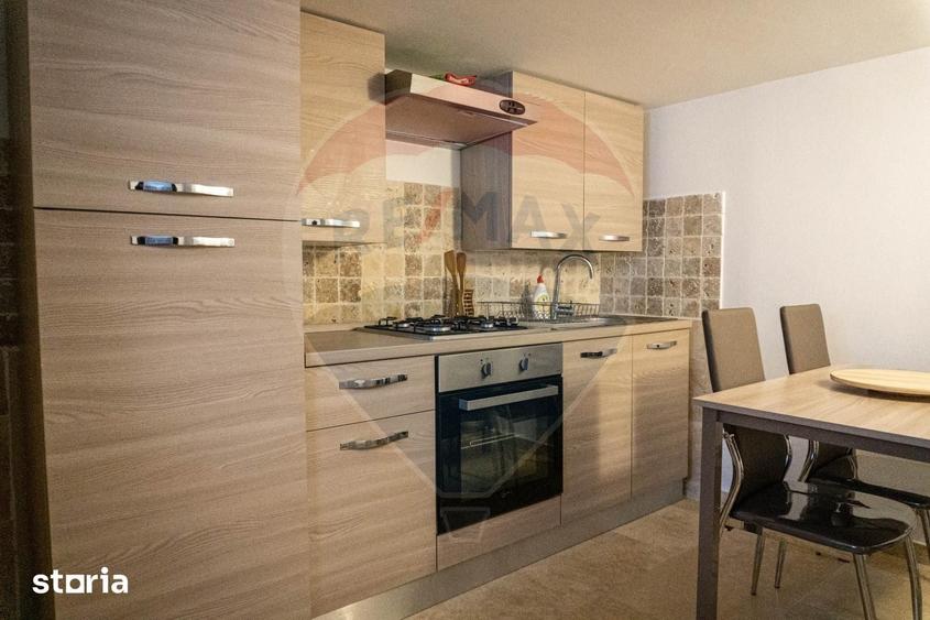 Casă cu 4 camere cu Teren 331 Mp în Valea Alba