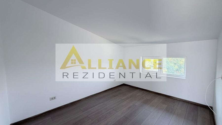 Duplex - 4 camere - 3 bai - 207mp teren - 8
