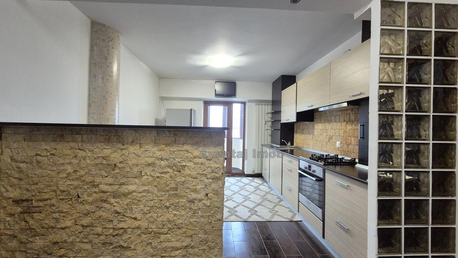 Apartament cu 2 camere decomandat în Sebastian