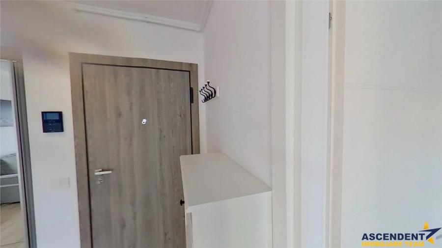 Apartament cu 2 camere decomandat în Noua