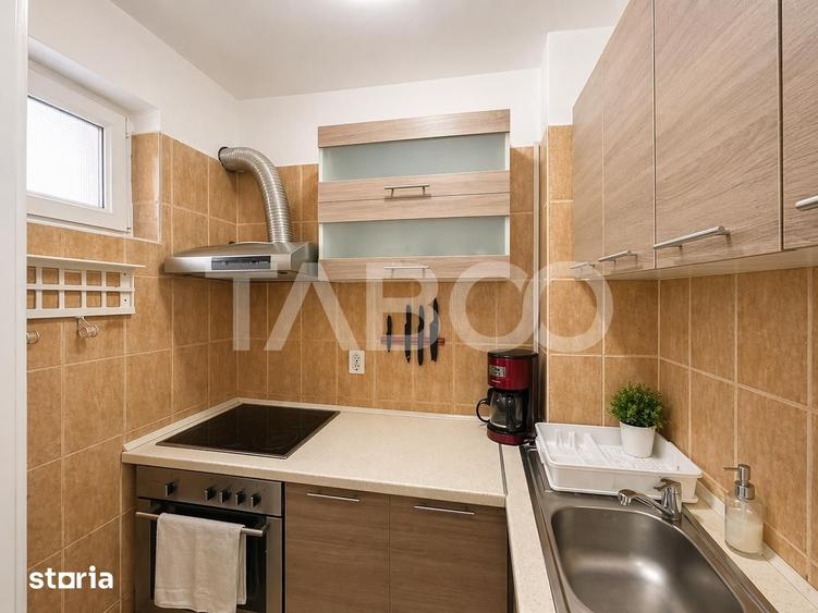 Apartament cu 3 camere semidecomandat în Tineretului