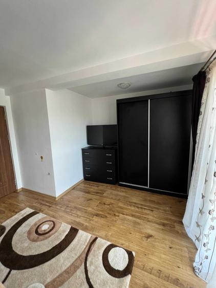 Apartament de inchiriat - 4
