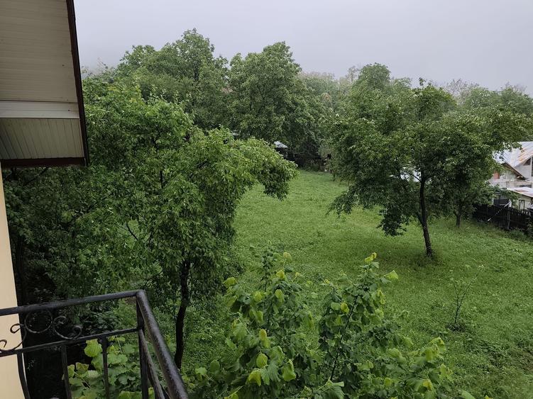 Casă individuală cu 7 camere cu Garaj în Telega