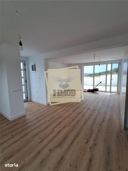 Casă cu 3 camere cu Teren 250 Mp în Central